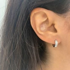 Brand new 🎉 Sabrina Designs 14k Gold & Baguette Diamond Huggie Earrings for 👩 women 😉 -Sabrina Designs Shop b6d9ed6182db49c2a8b02096356d92e5 1080x